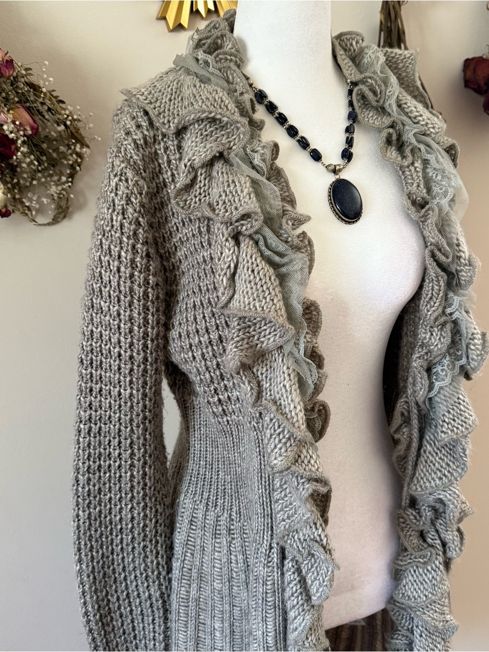 verty Ruffled Open-Front Knit Cardigan - Gray
